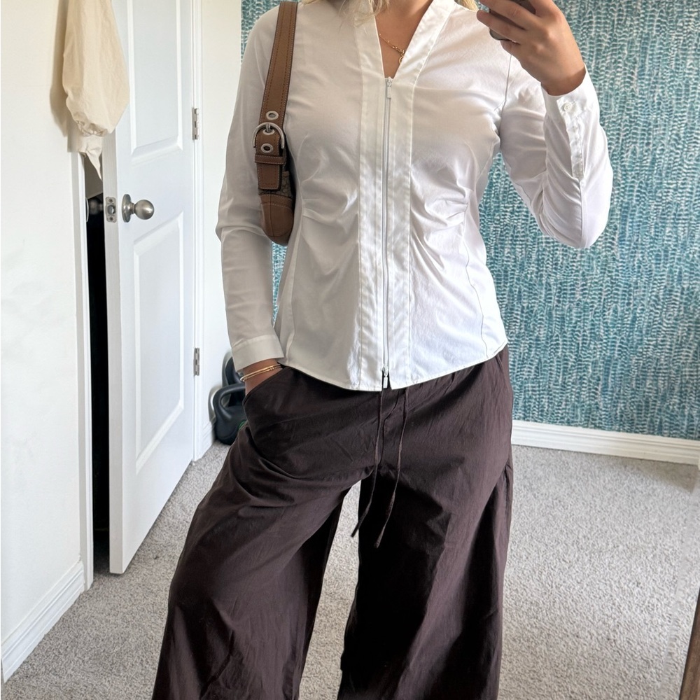 Lafayette 148 New York Classic White Blouse with zip